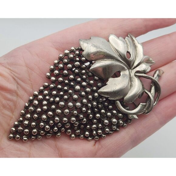 Mid Century Grape Cluster 3.5" Brooch Raised Bead Texture Oxidized Silver Tone - Picture 2 of 8